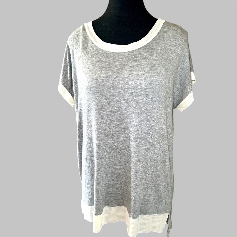 BOBEAU KNIT TEE. SIZE M.